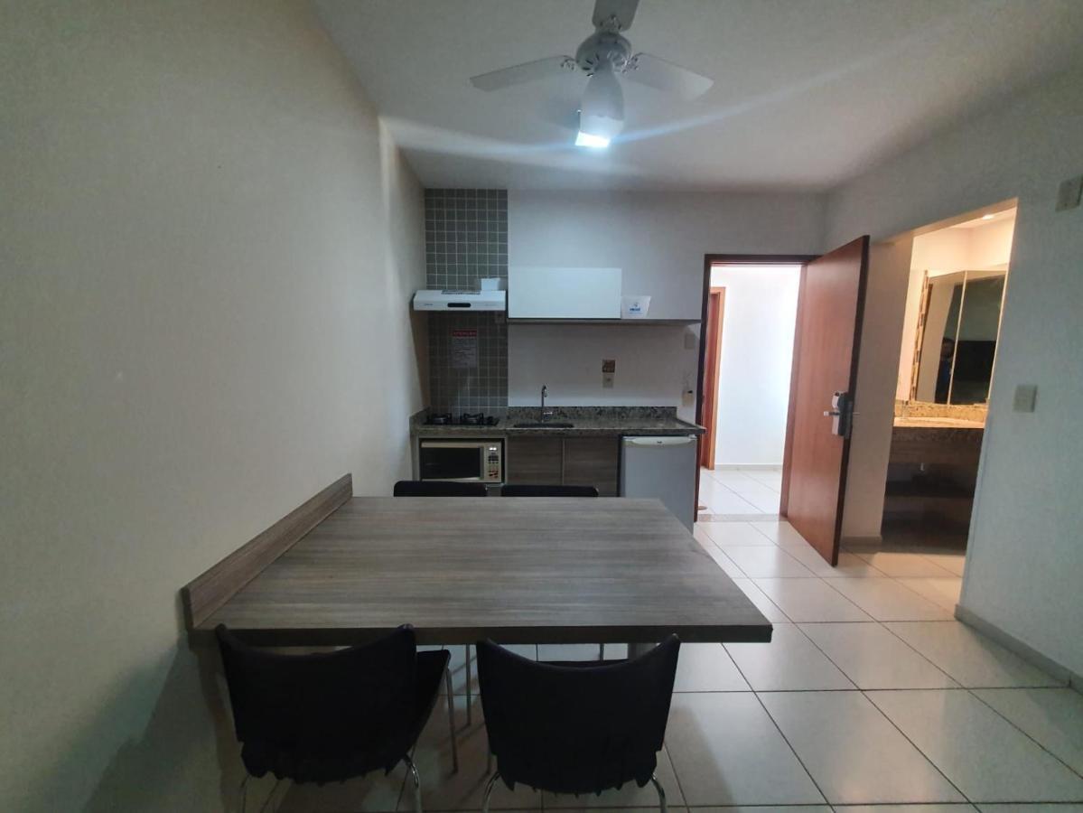 Hotel Riviera Park Caldas Novas Bagian luar foto